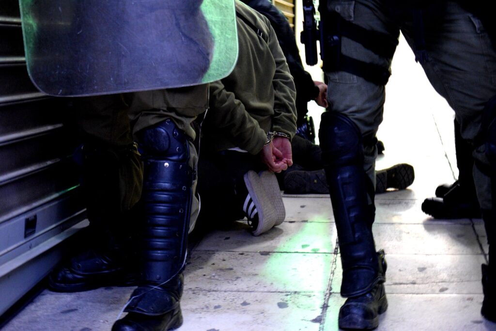 Protest in solidarity with D.#Koufontinas a convicted November 17 member, who is on hunger strike claiming his transfer to another prison as provided by #Greece law.
Police uses tear gas to disperse people demonstrating in solidarity of #koufontinas_hungerstrike.